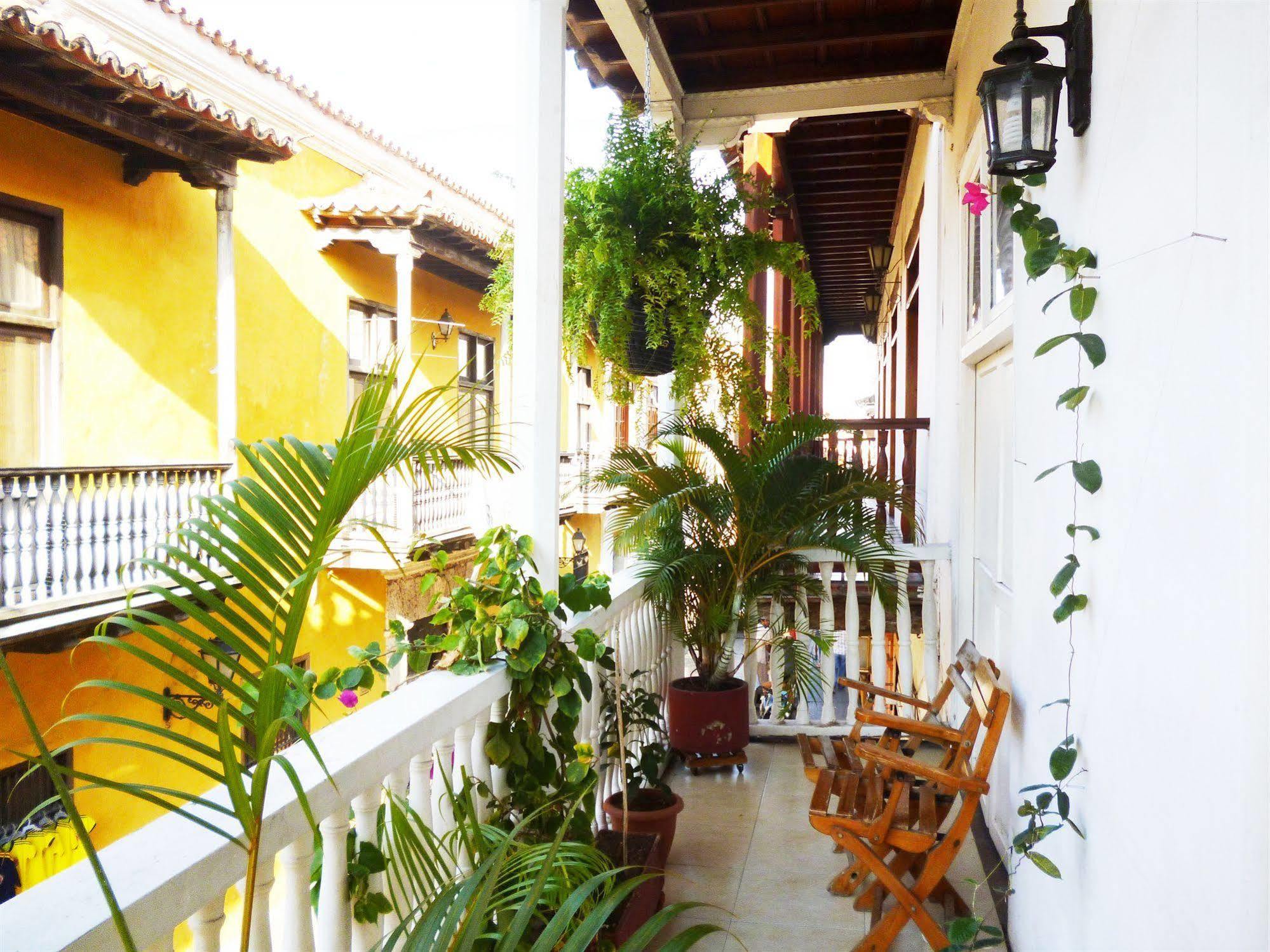 Hotel Santa Cruz Картахена Экстерьер фото