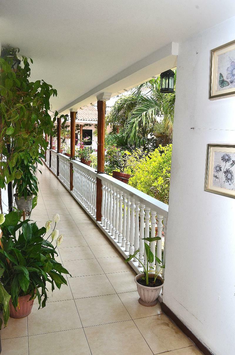 Hotel Santa Cruz Картахена Экстерьер фото